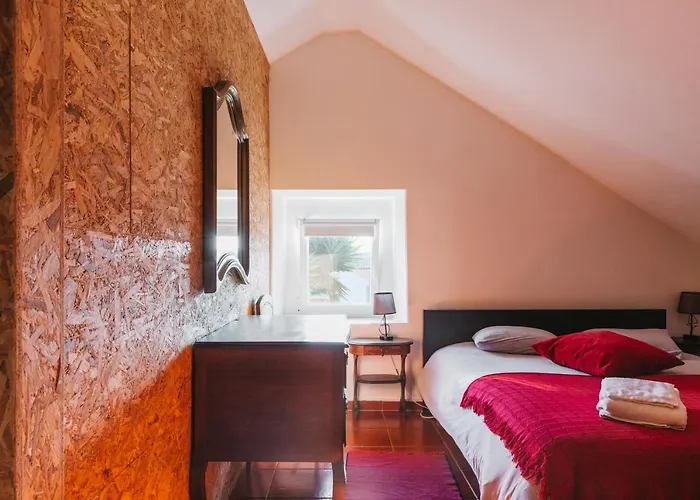 Bird House * Lourinhã